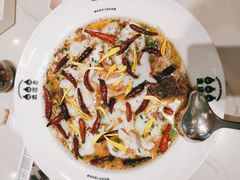 -渔语鱼酸菜鱼新川菜(来福士店)