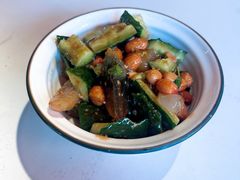 -鸣记脆皮烤鱼(三八广场店)