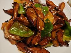 -关东小磨东北菜(上海长风大悦城店)