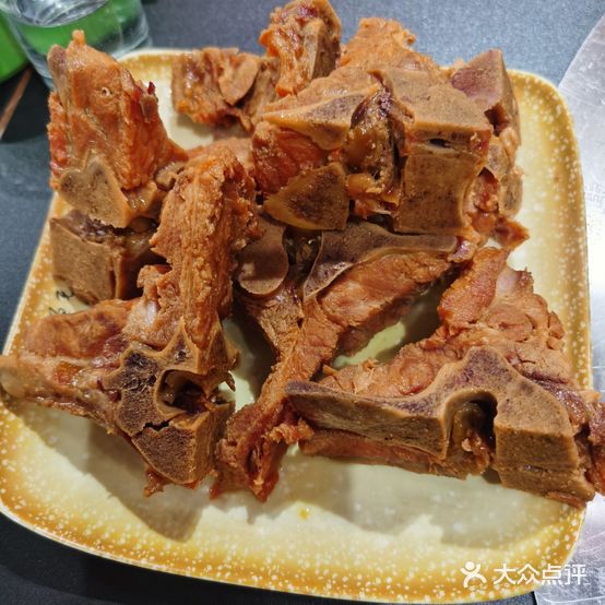 東北名厨铁锅炖(麓景路区店)