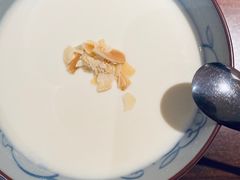 杏仁豆腐-山杏yama-katsu·吉列炸物
