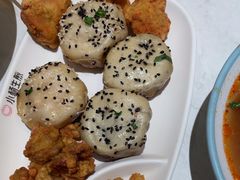 -小杨生煎(百联嘉定购物中心店)