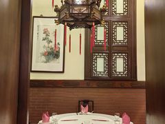 -梅龙镇酒家(南京西路总店)