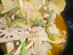 -万记麻辣烫国展总店