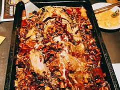 -夯鱼烤鱼·尔滨地标美食(国展店)