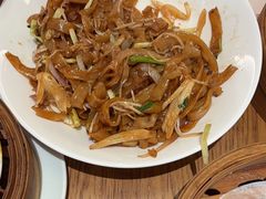 -顺风汤馆·广府粤菜(江宸天街店)