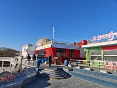 -北戴河碧螺塔海上酒吧公园