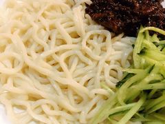 -鼓楼吃面·肉啃肉(南锣鼓巷店)