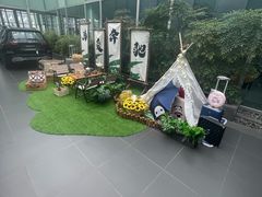 -杭州中升之星奔驰4S店(滨江店)