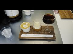 -Dogi&kiki Coffee(中心商务大厦店)