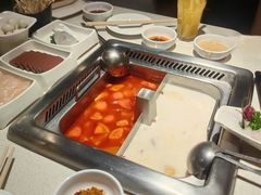 -海底捞火锅鲜切牛肉主题店(长寿路店)