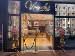 -VENCHI 闻绮(上海佛罗伦萨小镇店)