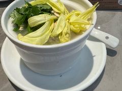 -金山记靓鸡·地道中山味(湖滨中路店)