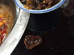 -三里屯土灶炖公鸡地锅鸡(江东店)