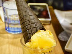 咸蛋黄冰淇淋-必胜客(吾悦国际广场店)
