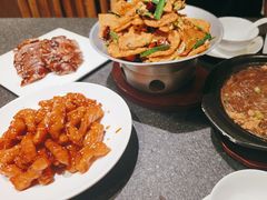 -茅庐川菜(威高广场店)