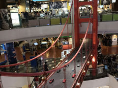 -Pier 21 (Terminal 21 Asok)