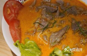 Tom Yum Beef Noodle Soup