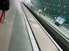 -龙阳路磁悬浮列车总站-停车场