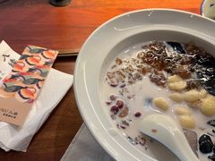 -RUXU入续糖水铺与包(卓悦中心店)
