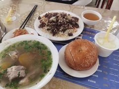 -吾斯曼珍珠抓饭王