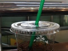 -星巴克(真如星光耀广场店)