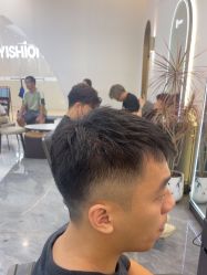 -苏奇发型·烫发染发