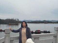-鲁镇
