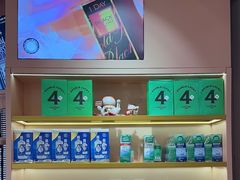 -4iNLOOK美瞳店(中山公园龙之梦店)