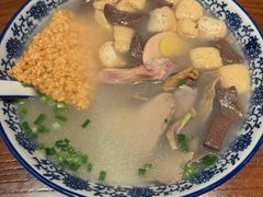 小潘特色鸭血粉丝汤-小潘记鸭血粉丝汤