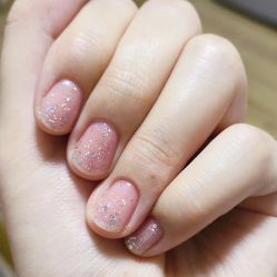 -玉指悦色美甲美睫