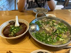 -杨三孃跷脚牛肉(中粮鸿云悦街店)