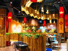 大堂-老滇山寨•云南特色菜•地方菜•民族风情歌舞表演(金碧店)