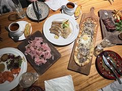 -LENBACH兰巴赫西餐啤酒坊(大连东港店)