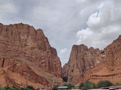 -天山神秘大峡谷