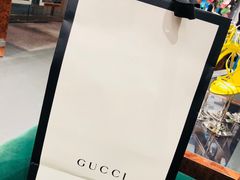 -文艺复兴百货(米兰大教堂广场店)