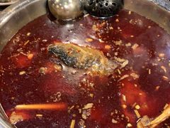 -肖肖酸萝卜鱼火锅(总店)
