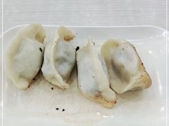 -珊珊小笼馆(仙霞路店)