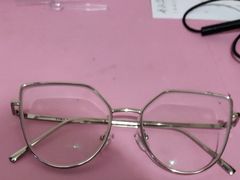 -目艮眼镜SHOWROOM(品牌集合店)