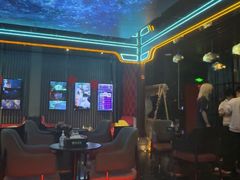 -屋有岛沉浸游戏旗舰店(中山公园店)