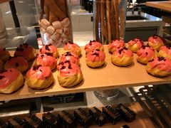 -飨食汇全日制餐厅·昆山皇冠假日酒店(九方店)