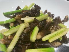 鸡枞菌炒芦笋-千日贺茶餐厅(高新万达店)