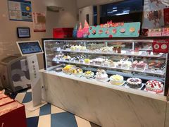 -85度C(生甜甜圈研究工坊·上海局门店)