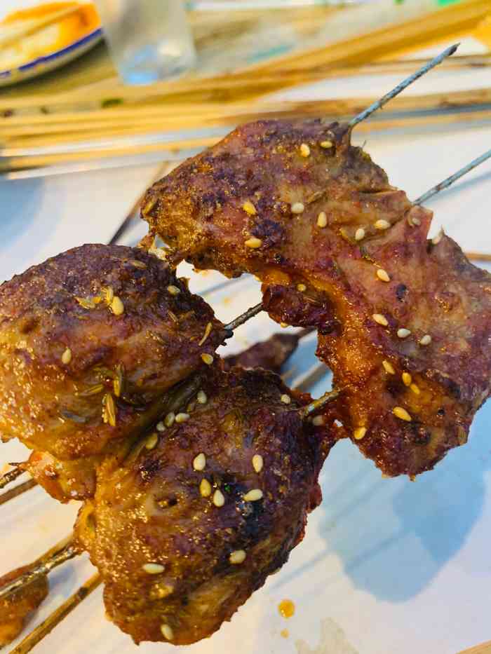 小红锦州排骨串(滑翔店)-"滑翔的小红排骨串很有名,每年都会光临,今.