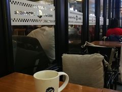 靠窗位-海岩咖啡(茂业天地店)
