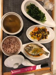 -爱妈月子会所(汕樟总店)