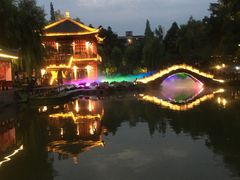 -房湖公园