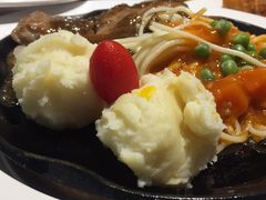 -豪客来牛排(空港华联店)