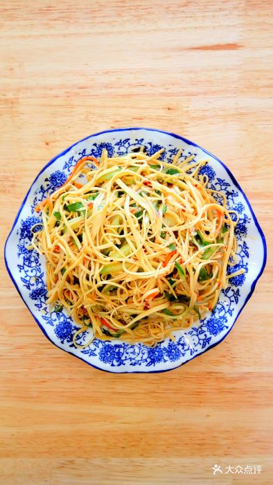 东北饺子馆凉拌三丝图片 - 第1张