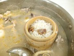 -朴小妹人参鸡汤火锅(长白山万达店)